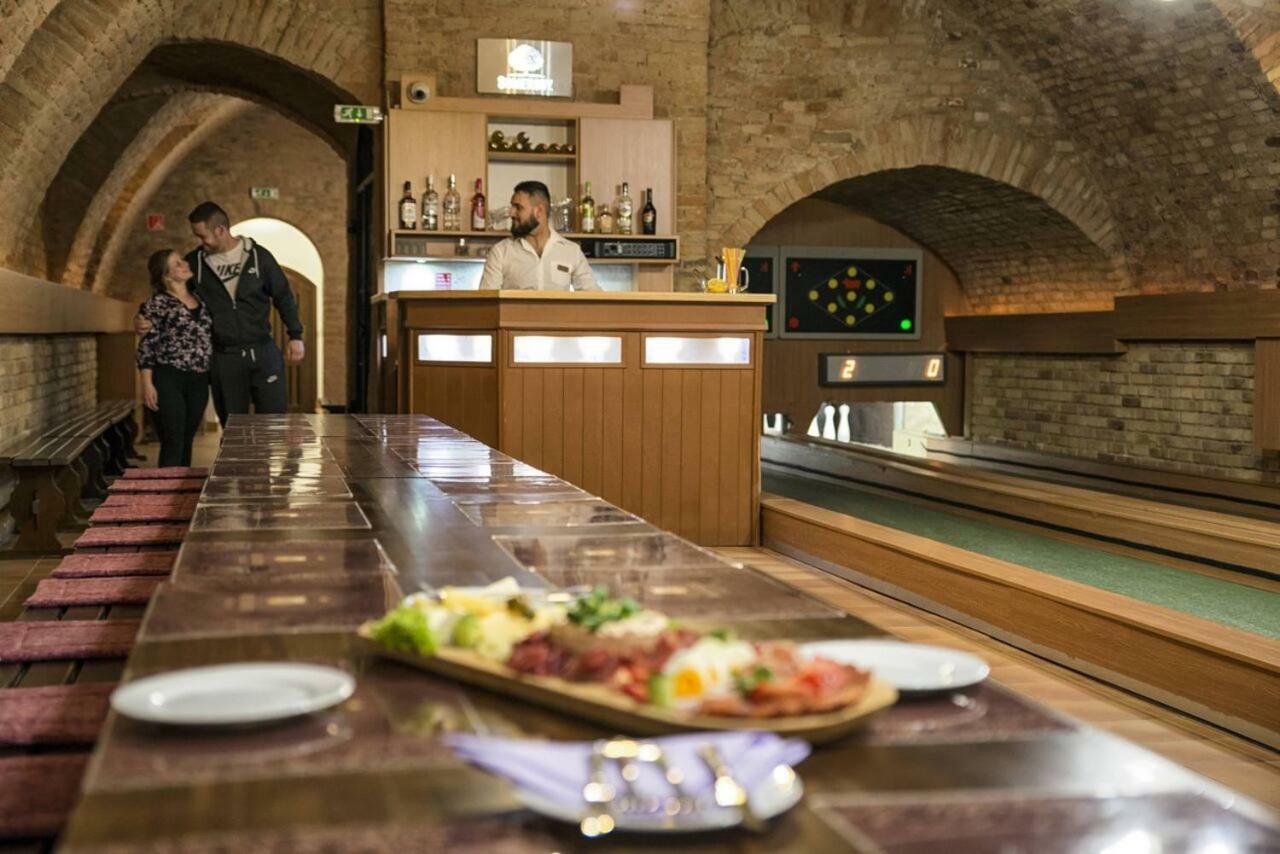 Belvardi Fogado Hotel 4*